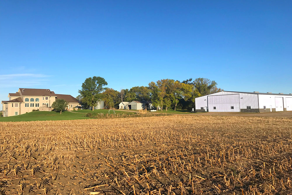 Wabasso metal farm building