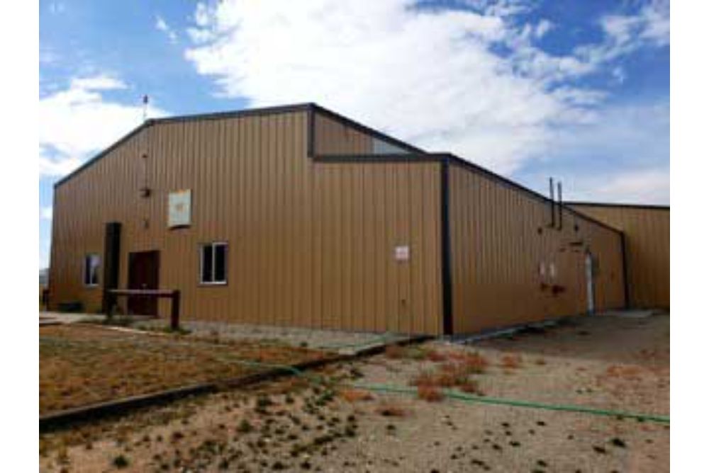 Cowboy Country Distillery Building In Pinedale