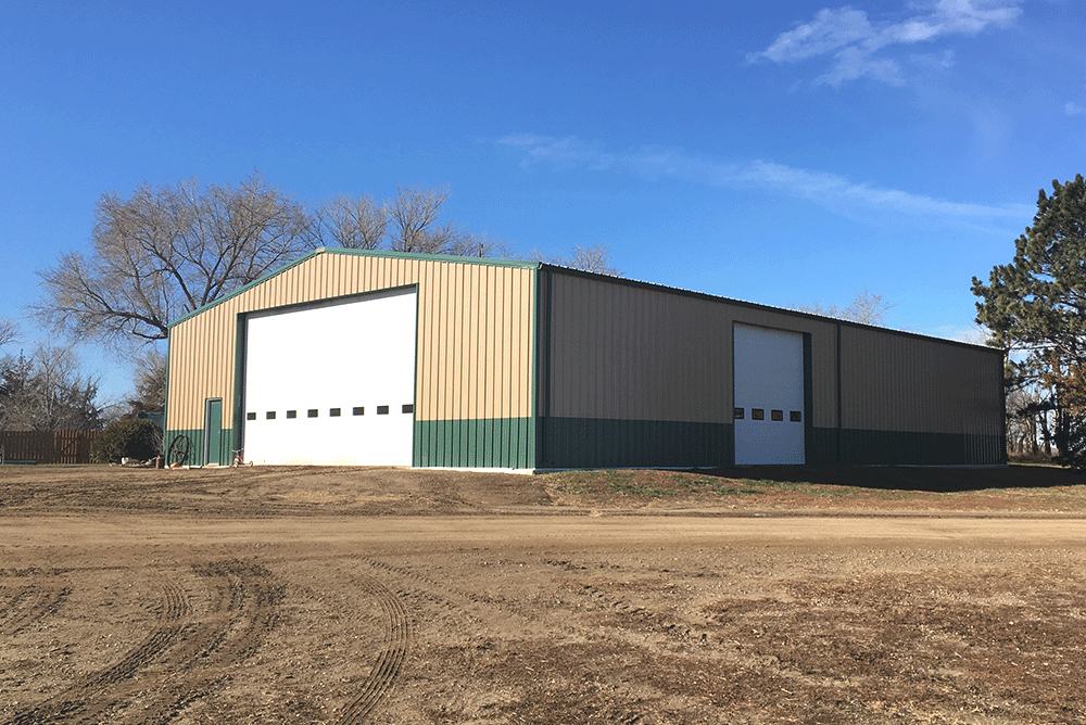 prefabricated metal farm building in glen cross, South Dakota