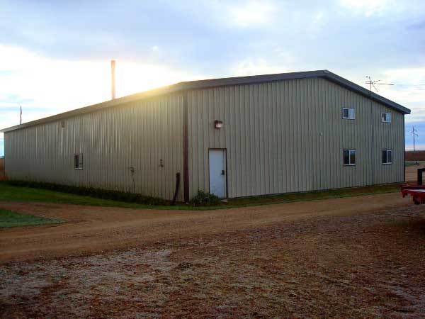 Pre-Engineered Metal Shop And Garage Building In Minnesota